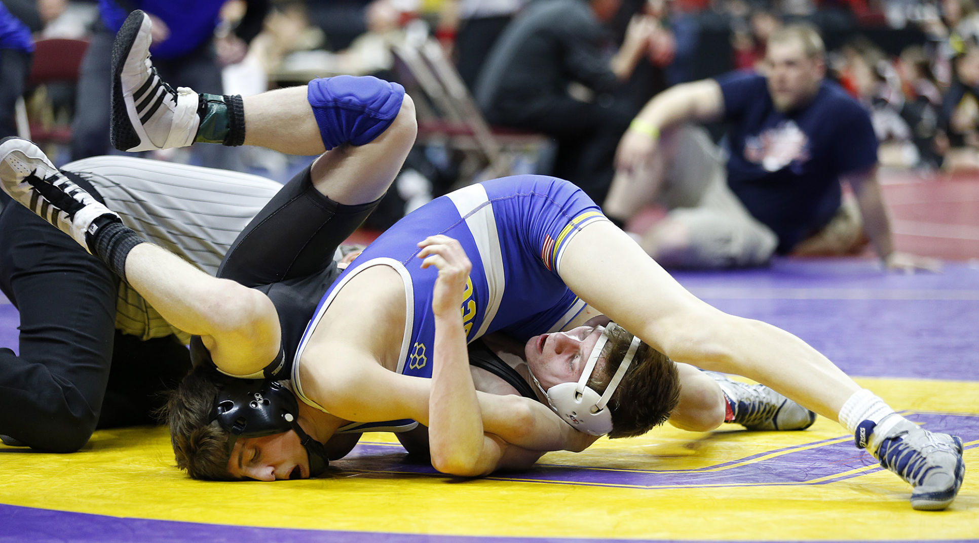 021518bp-state-wrestle-1a-04